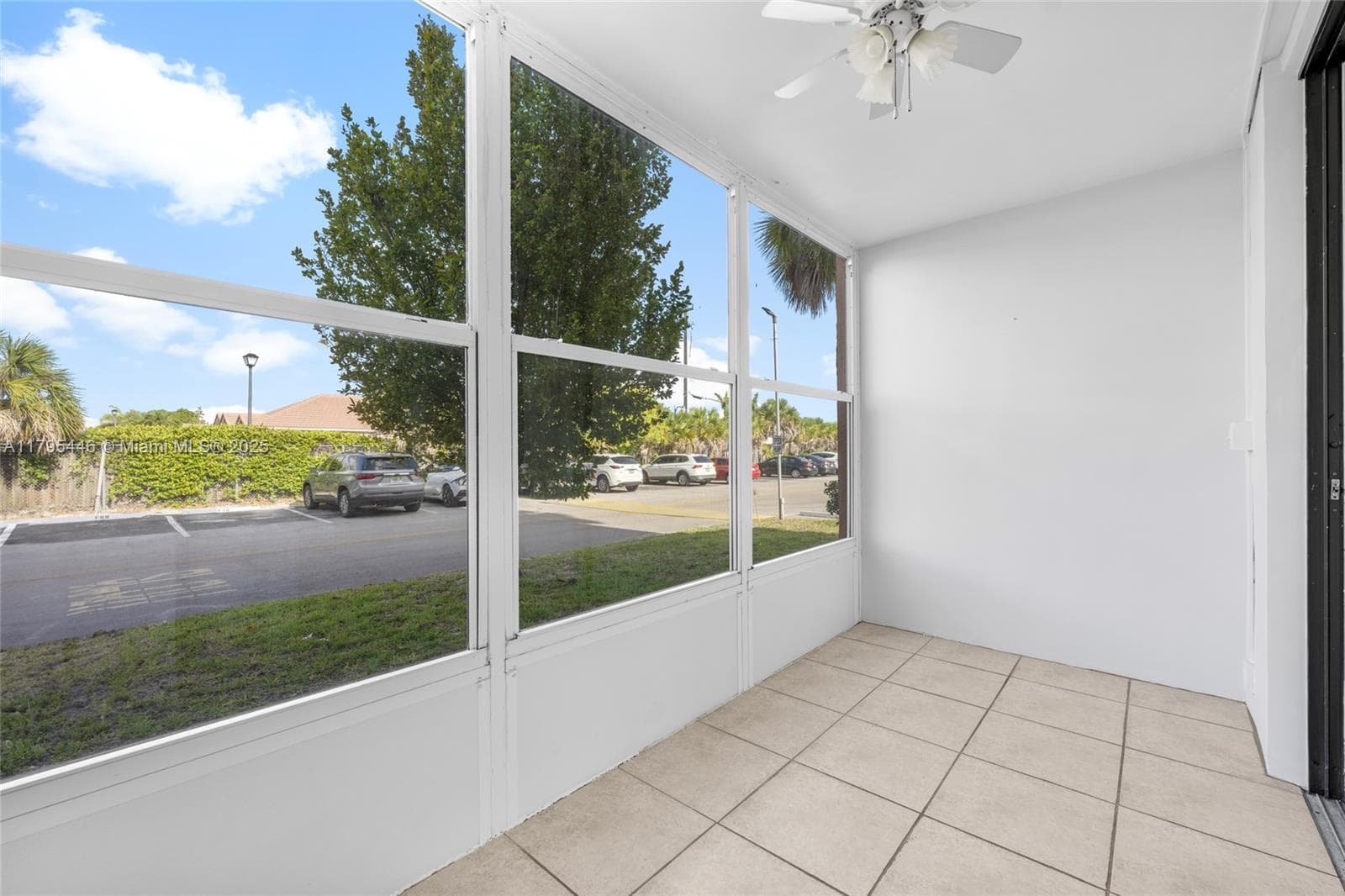 SOMERSET NO SIX CONDO · #104 in Lauderdale Lakes - Photo 14