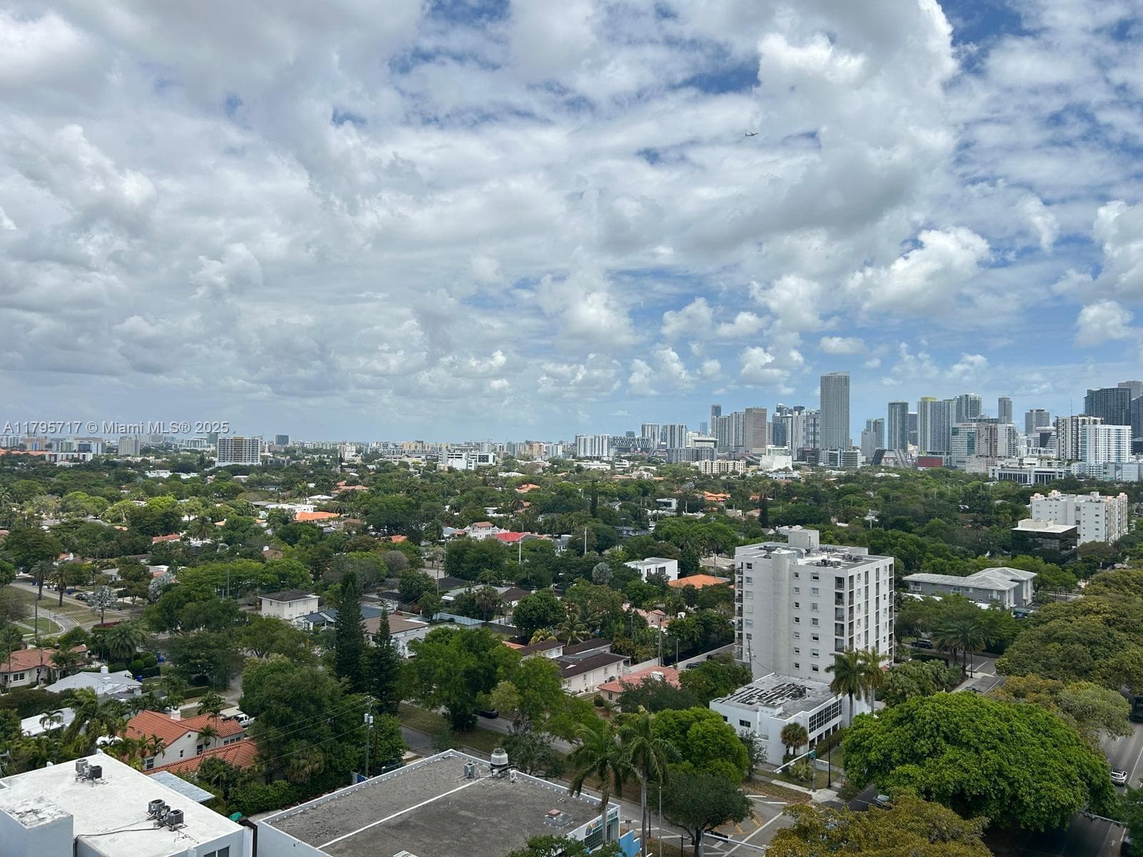 NORDICA · #1402 in Miami - Photo 35