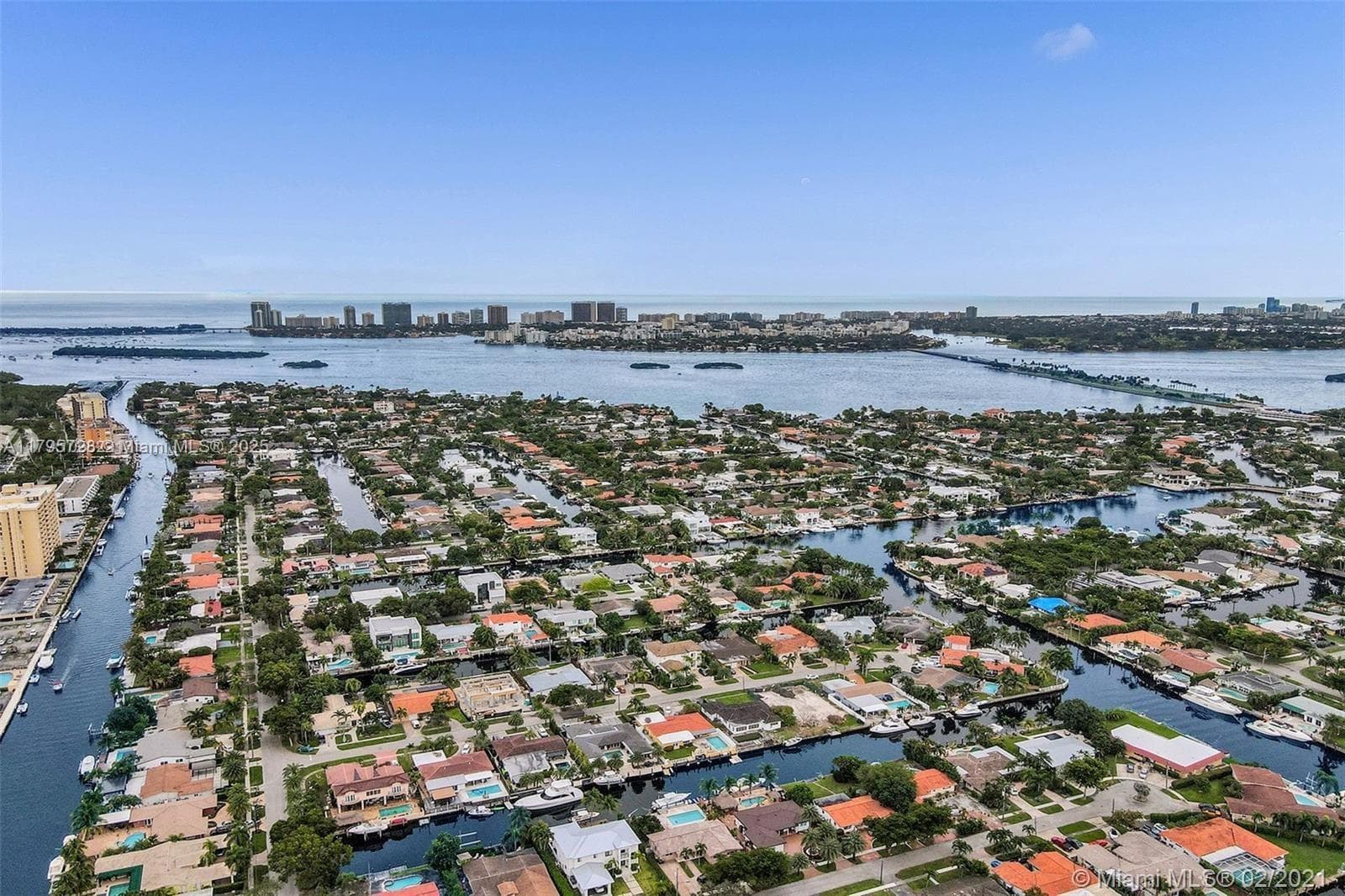 Sailboat Cay Condo · #713 in North Miami - Photo 12