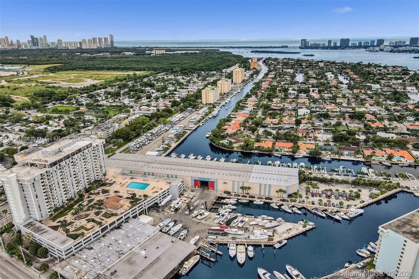 Sailboat Cay Condo · #713 in North Miami - Photo 9