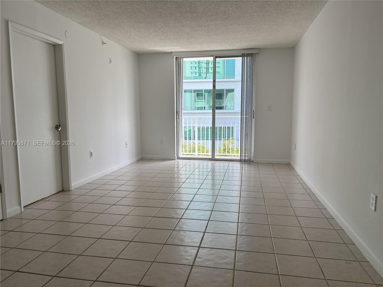 BRICKELL VIEW CONDO · #505 in Miami - Photo 9