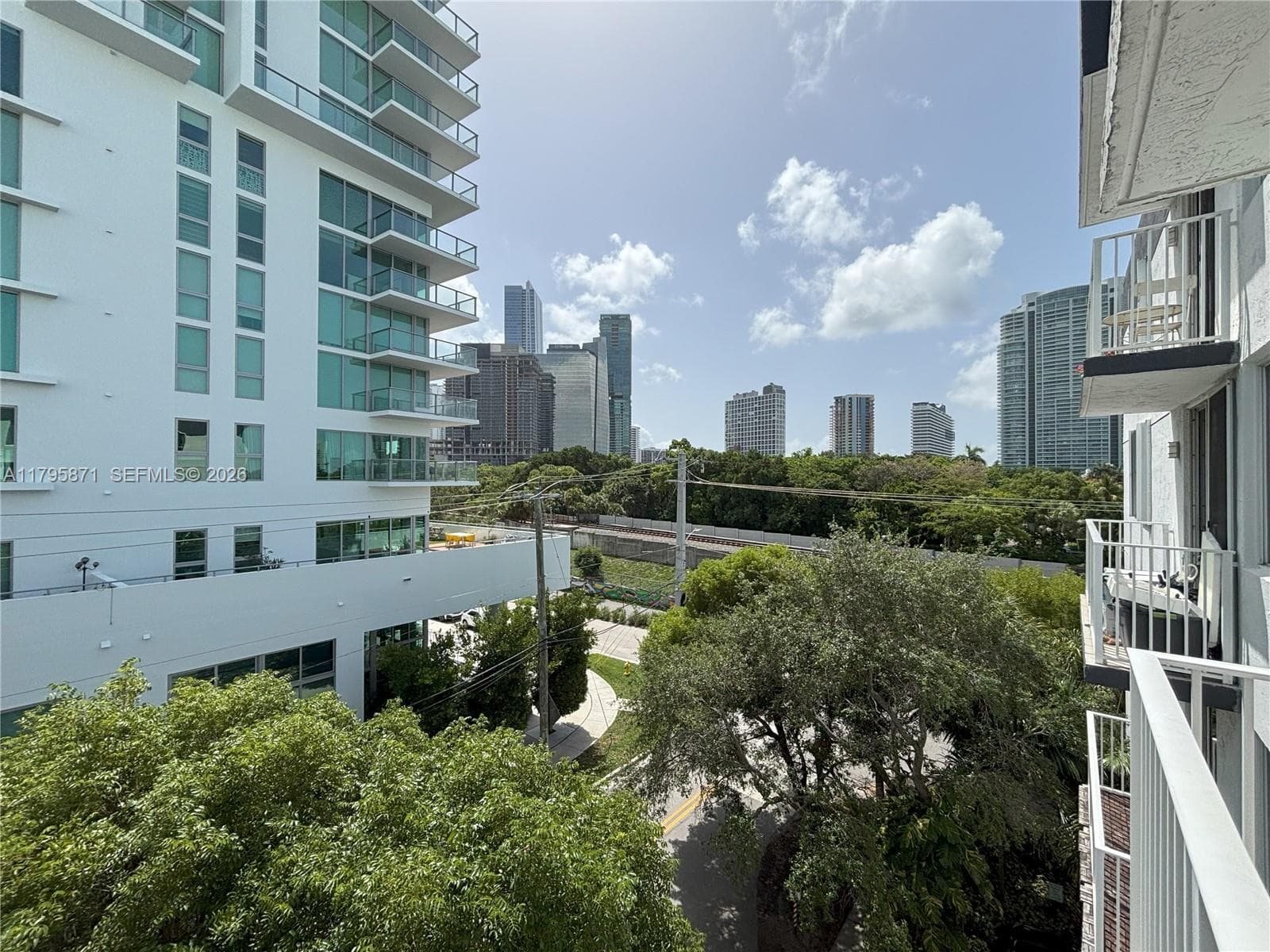 BRICKELL VIEW CONDO · #505 in Miami - Photo 11