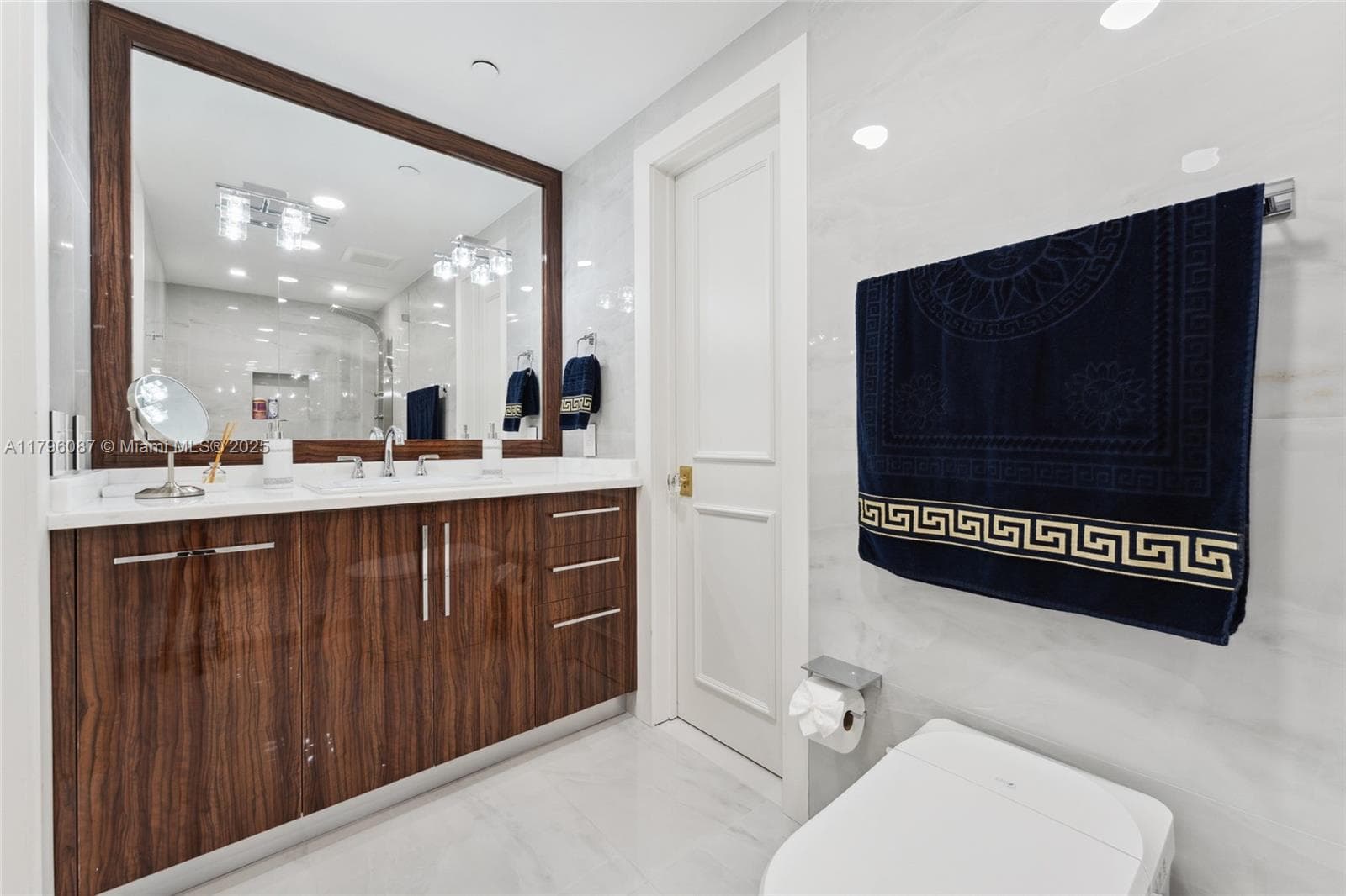 The New French Village · #103 in Coral Gables - Photo 24