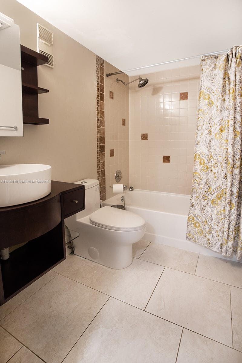 CYPRESS BEND CONDOMINIUM · #102 in Pompano Beach - Photo 26