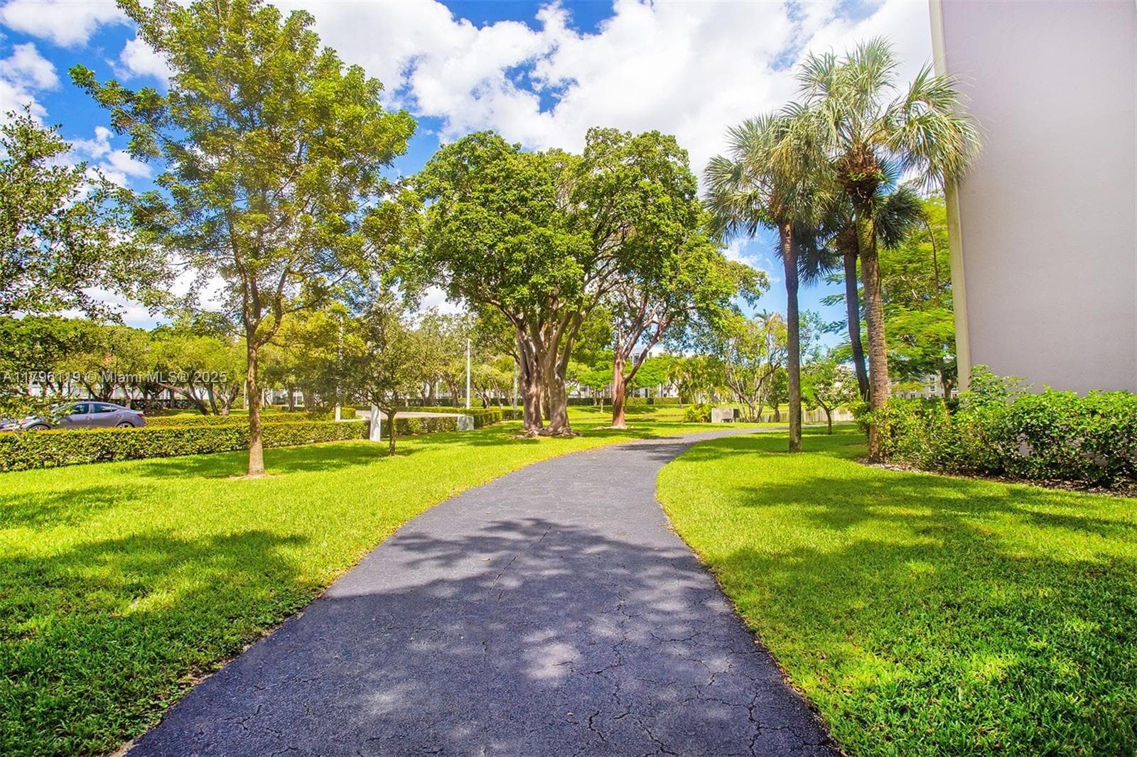 CYPRESS BEND CONDOMINIUM · #102 in Pompano Beach - Photo 54