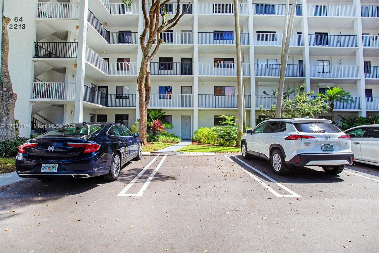 CYPRESS BEND CONDOMINIUM · #102 in Pompano Beach - Photo 50