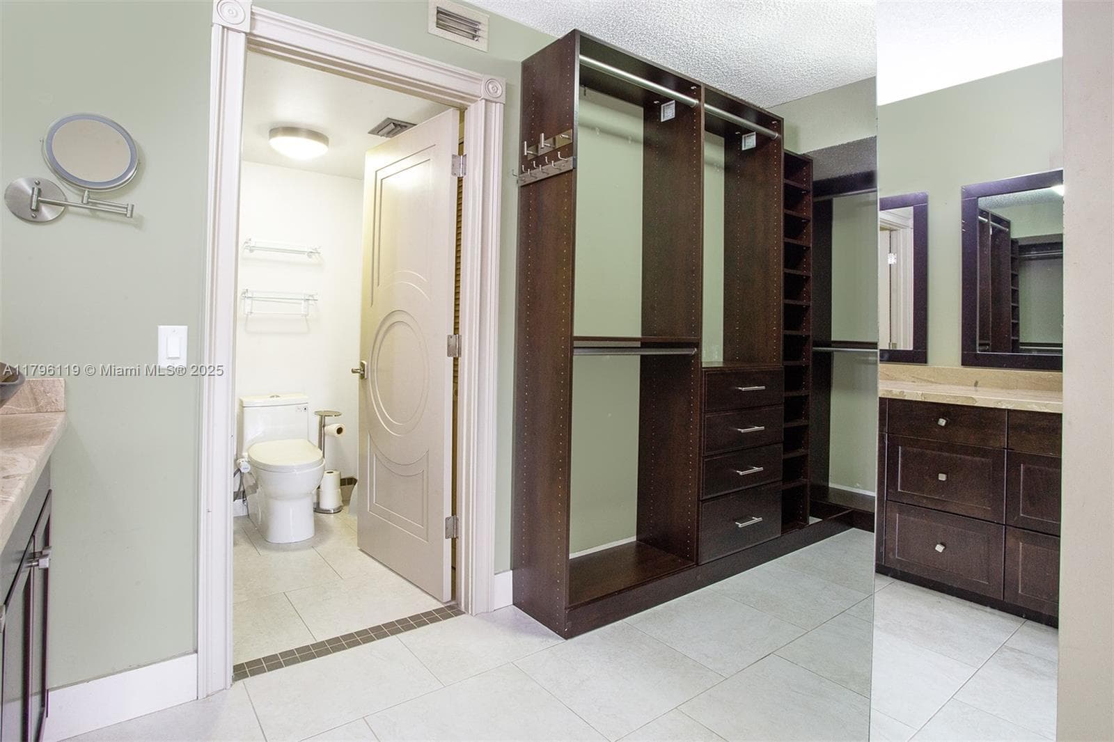 CYPRESS BEND CONDOMINIUM · #102 in Pompano Beach - Photo 31