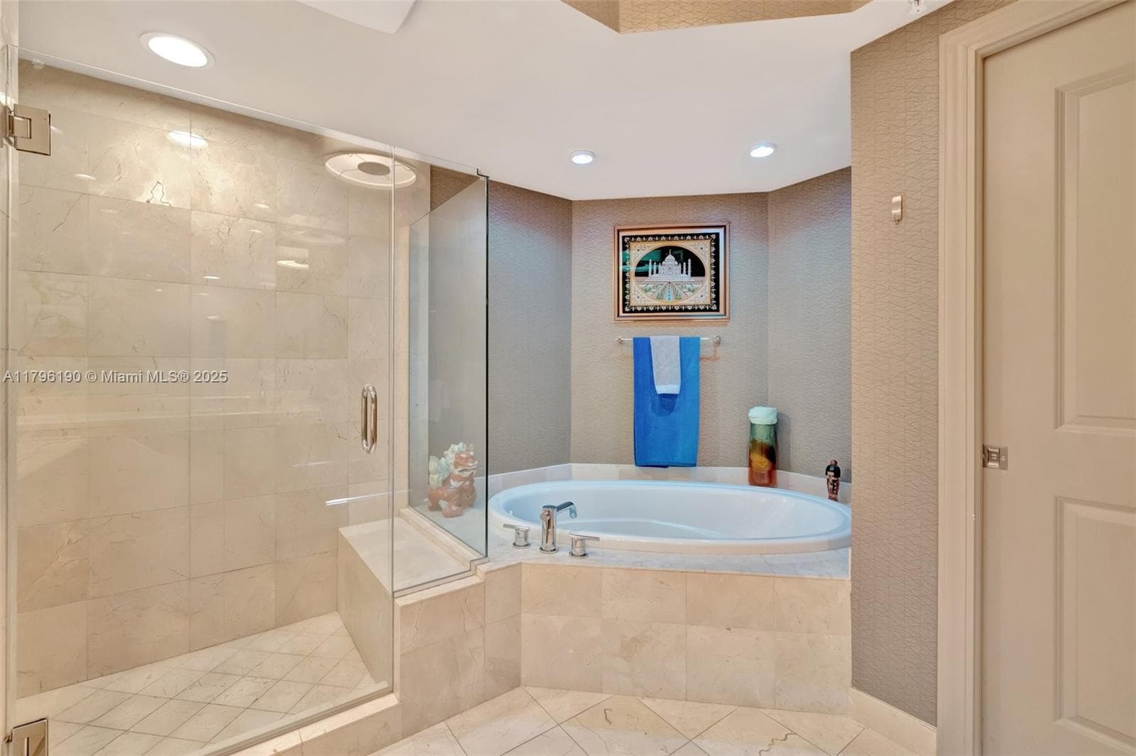 THE PLAZA AT OCEANSIDE · #514 in Pompano Beach - Photo 23