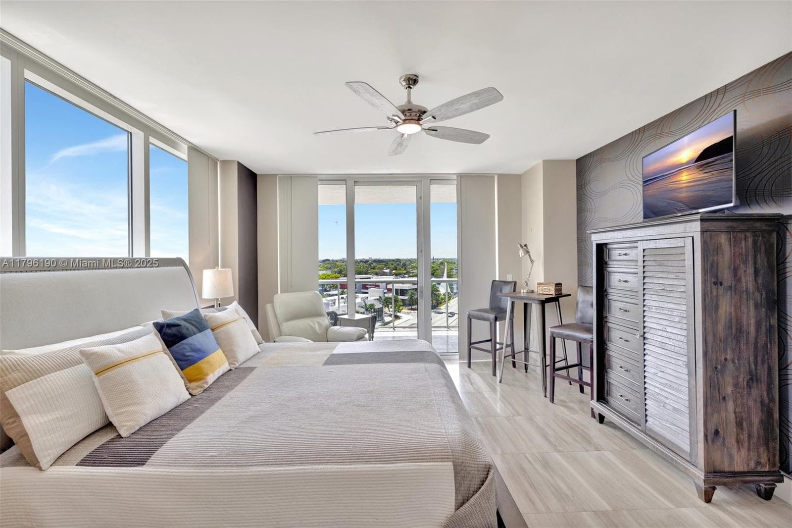 THE PLAZA AT OCEANSIDE · #514 in Pompano Beach - Photo 20
