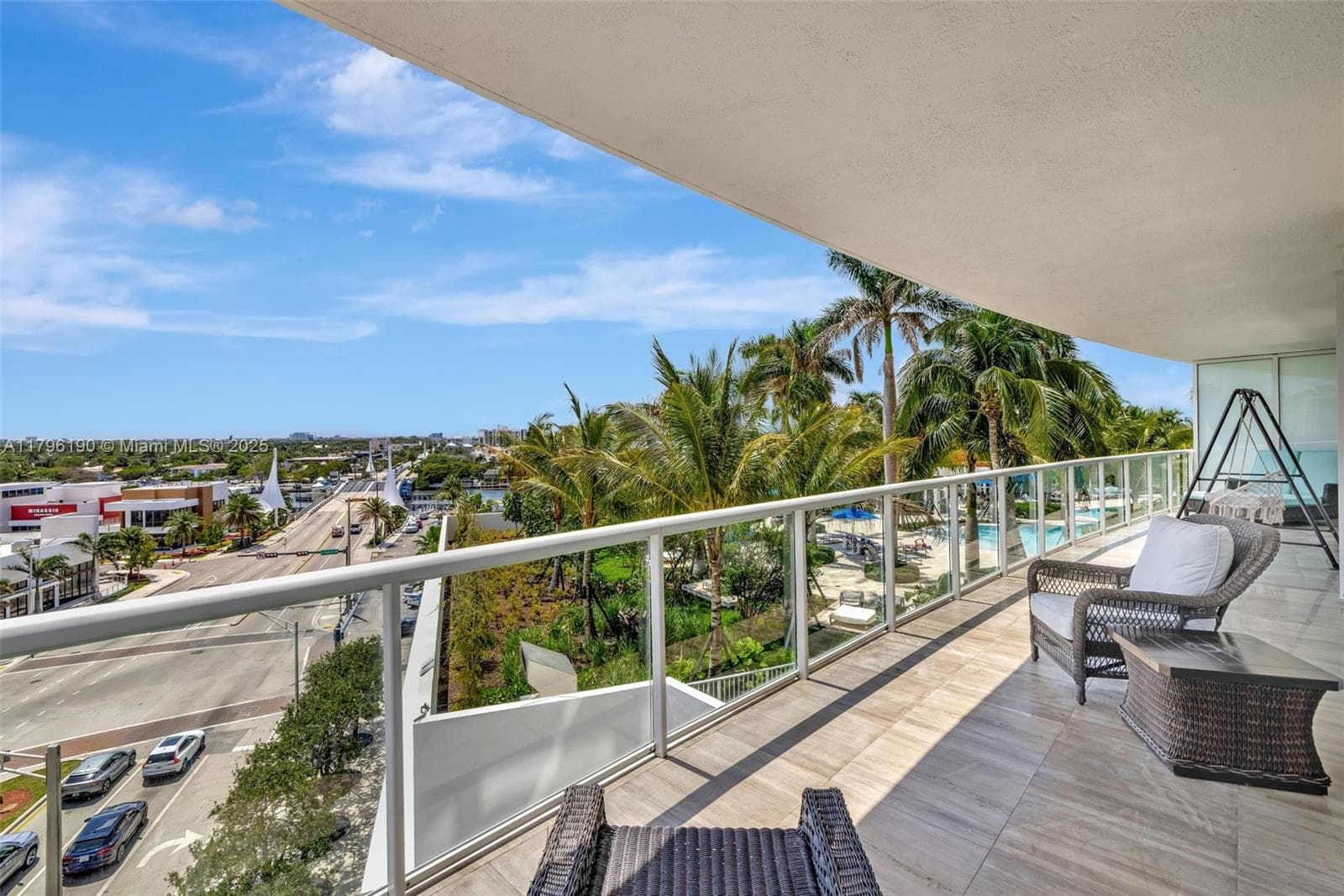THE PLAZA AT OCEANSIDE · #514 in Pompano Beach - Photo 33