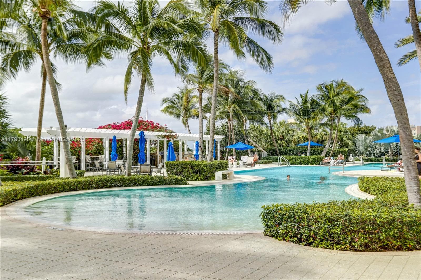 THE PLAZA AT OCEANSIDE · #514 in Pompano Beach - Photo 40