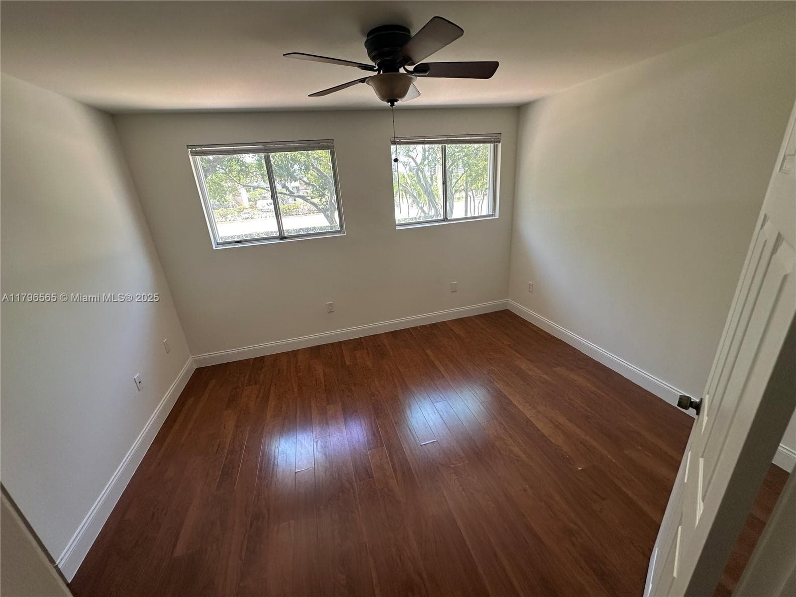 CRYSTAL LAKE in Deerfield Beach - Photo 9
