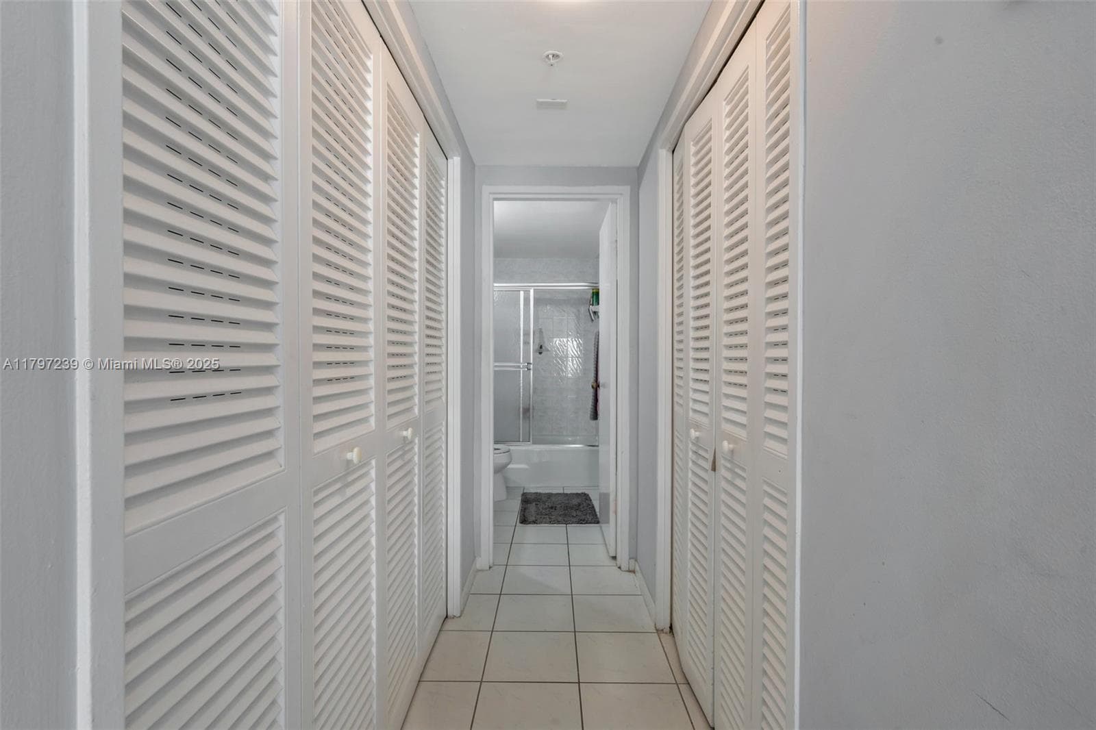 The Pavilion · #615 in Miami Beach - Photo 16