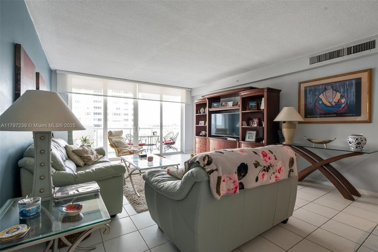 The Pavilion · #615 in Miami Beach - Photo 9