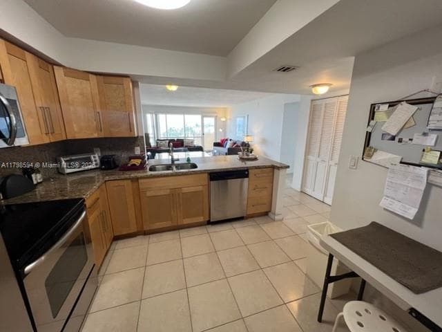 SEA RANCH CLUB CONDO C · #1101 in Lauderdale By The Sea - Photo 12