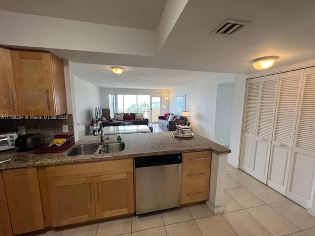 SEA RANCH CLUB CONDO C · #1101 in Lauderdale By The Sea - Photo 15