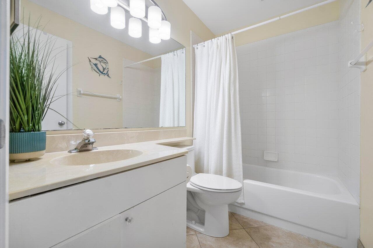 021-120InletWay-204-PalmBeachShores-FL-3