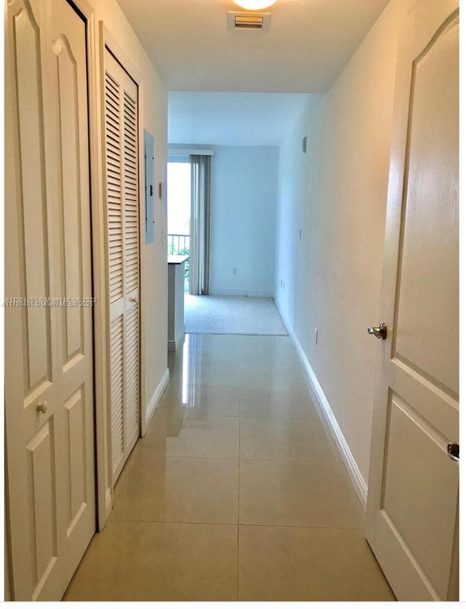 BRICKELL WAY · #501 in Miami - Photo 2