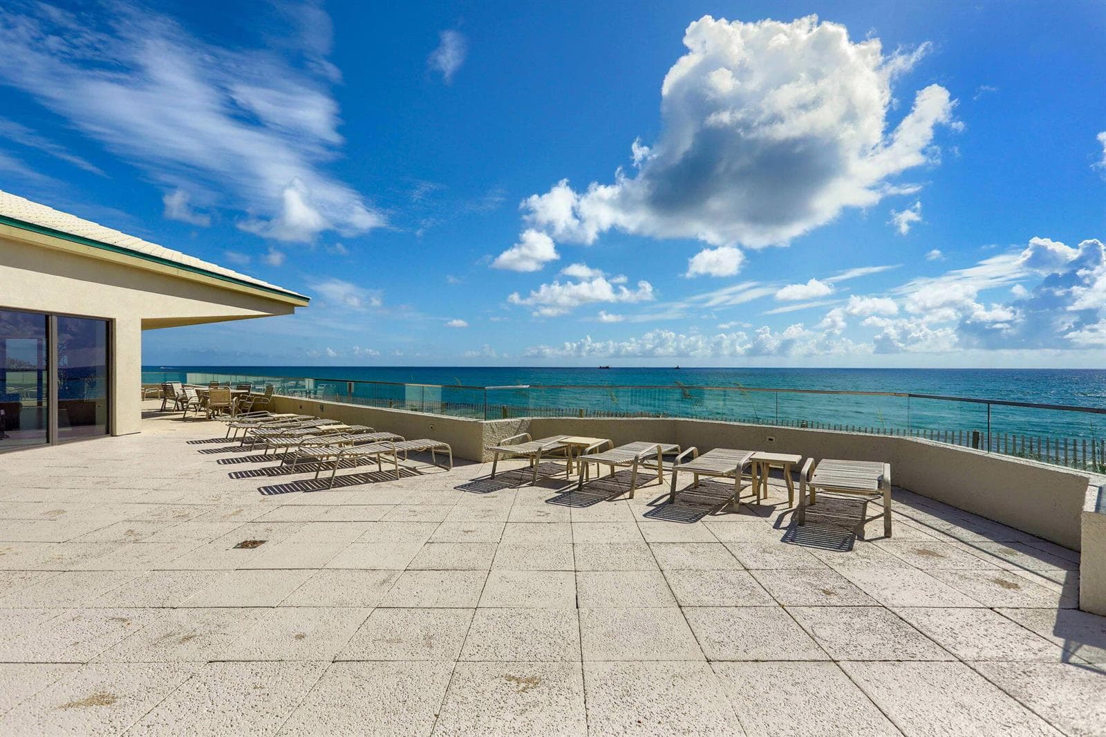 74-web-or-mls-320A2331-HDR(5)_Intereor 1