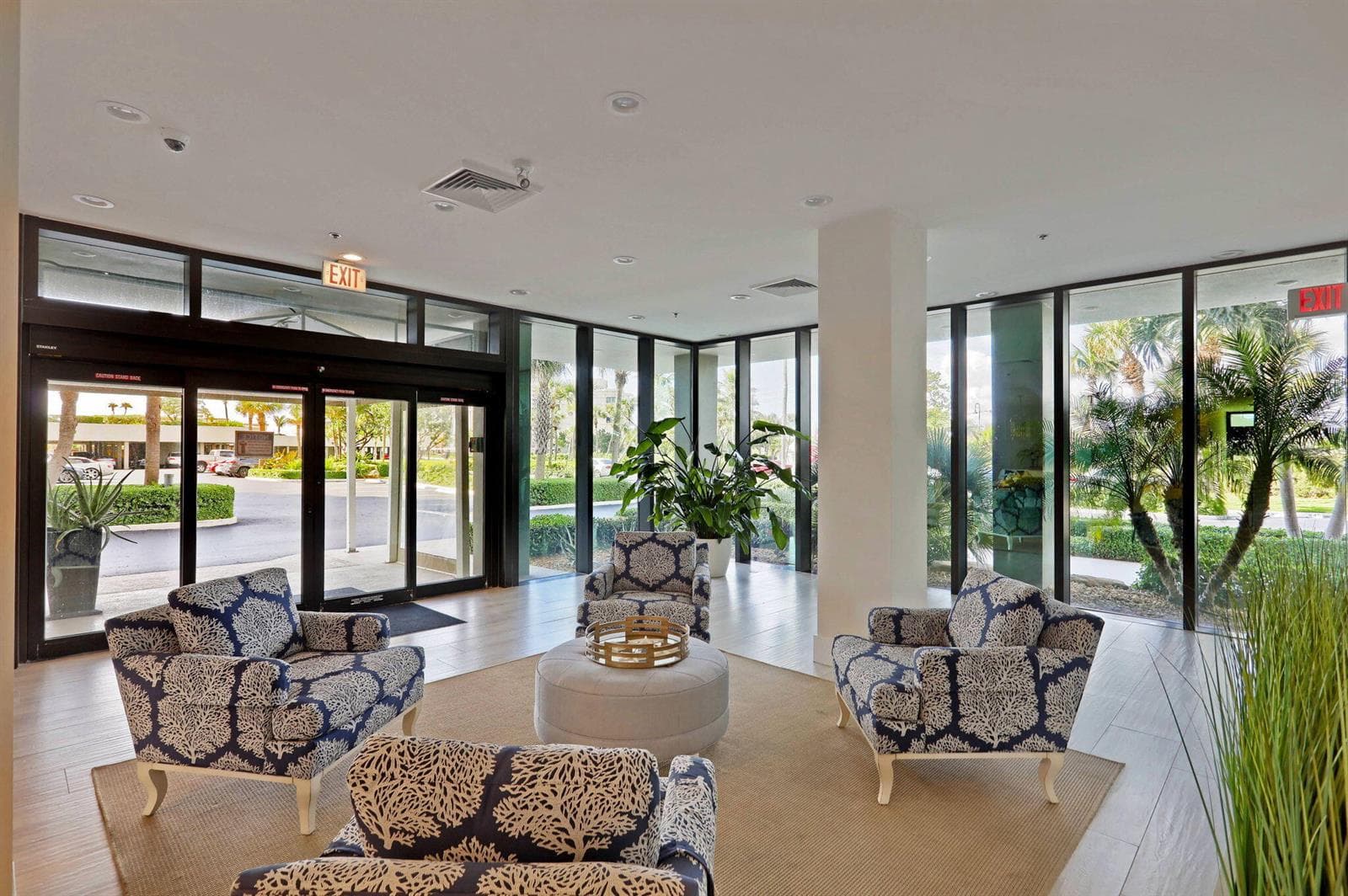 60-web-or-mls-320A2226-HDR(5)_Intereor 1