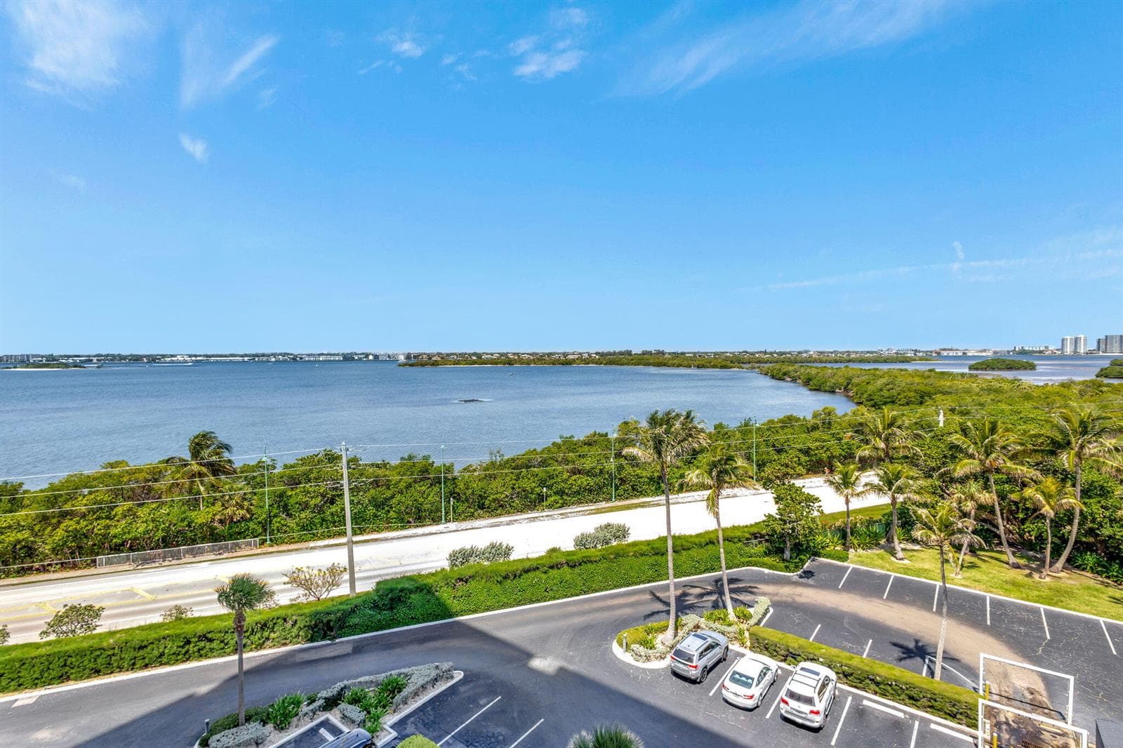 46-web-or-mls-5D1A9830
