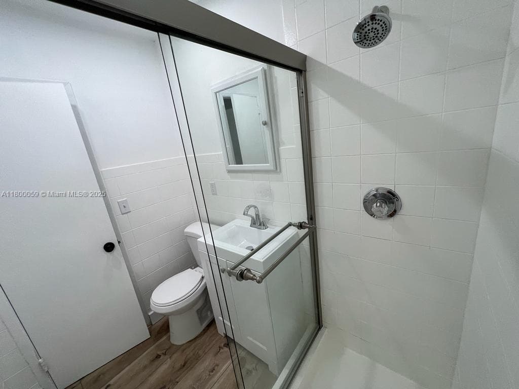 14825 Garden Dr photo 34