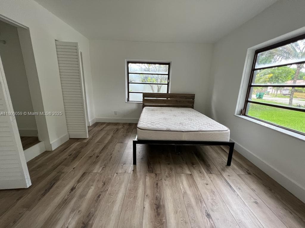 14825 Garden Dr photo 31