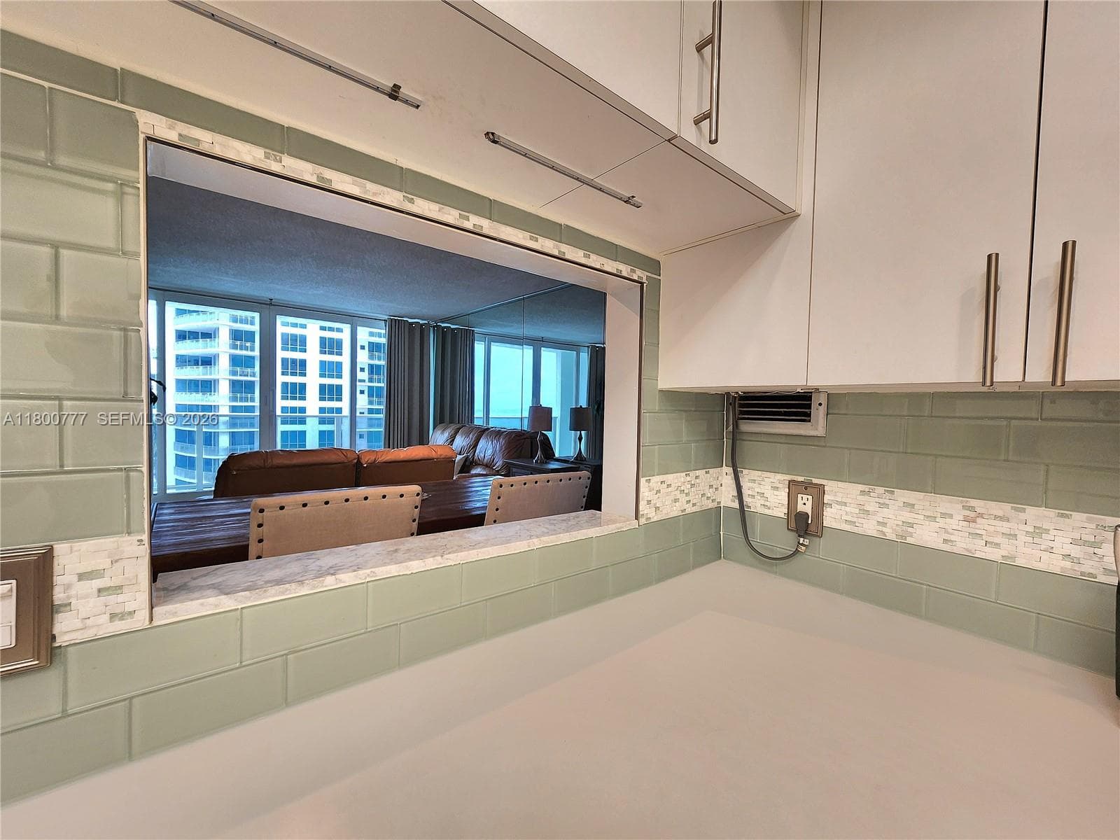 ALEXANDER TOWERS CONDO · #815 in Hollywood - Photo 11