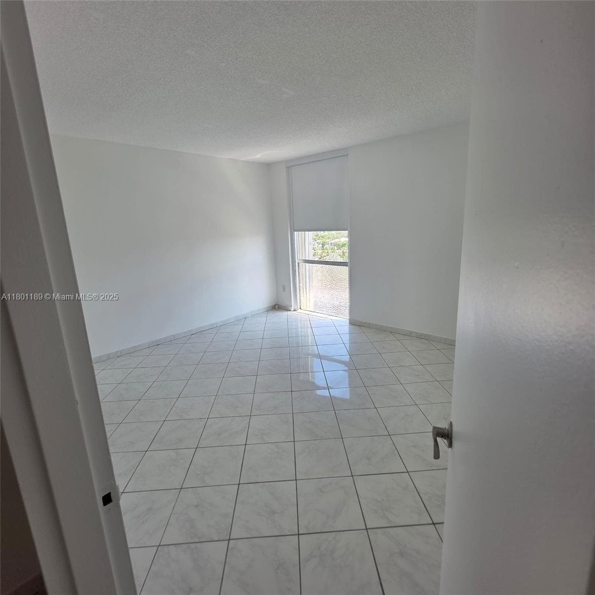 VECINO DEL MAR CONDO · #1010 in North Miami - Photo 11