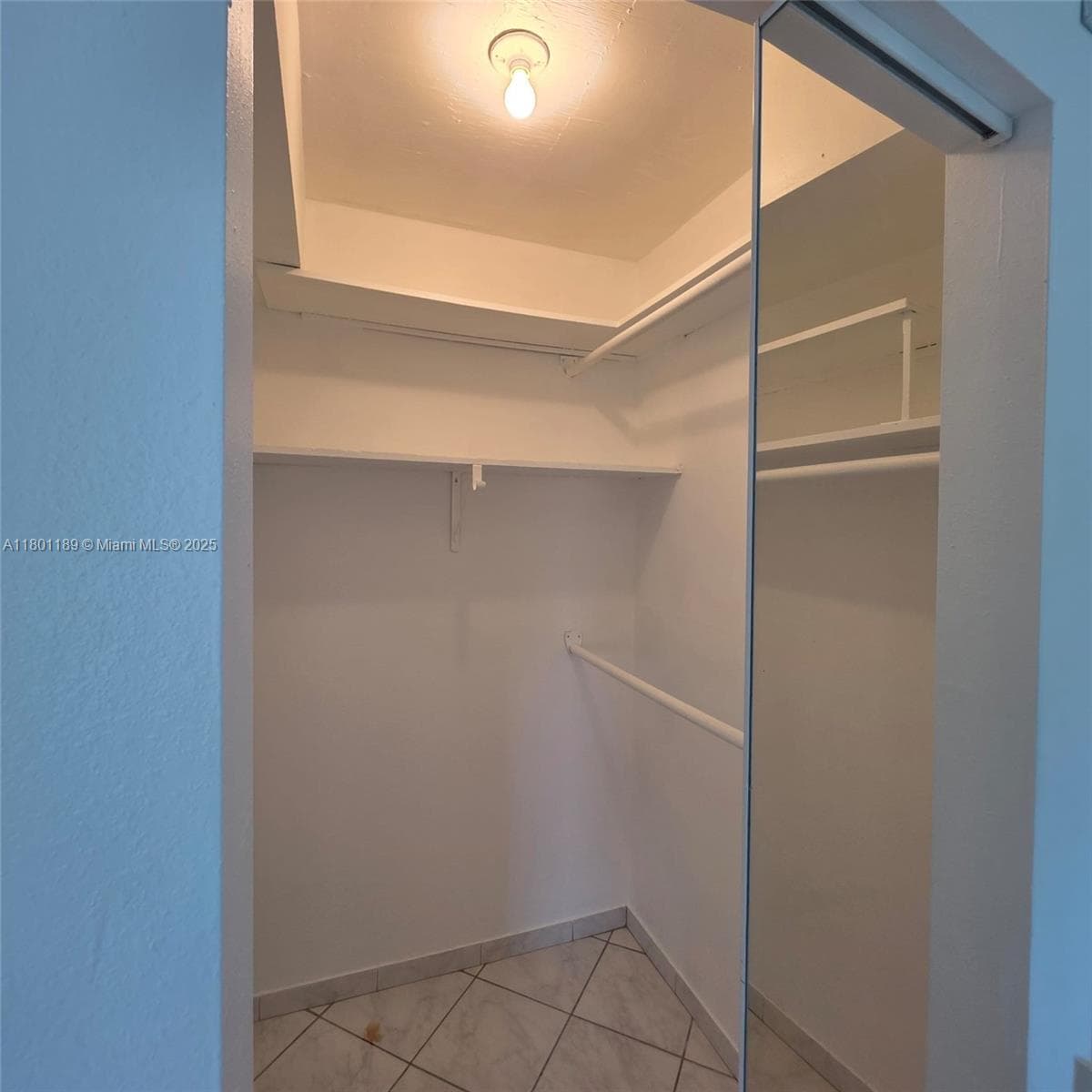 VECINO DEL MAR CONDO · #1010 in North Miami - Photo 21