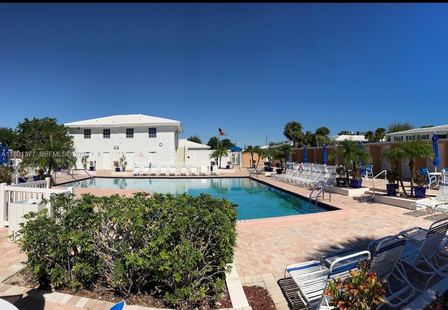 IMPERIAL POINT COLONNADES · #1301 in Fort Lauderdale - Photo 2