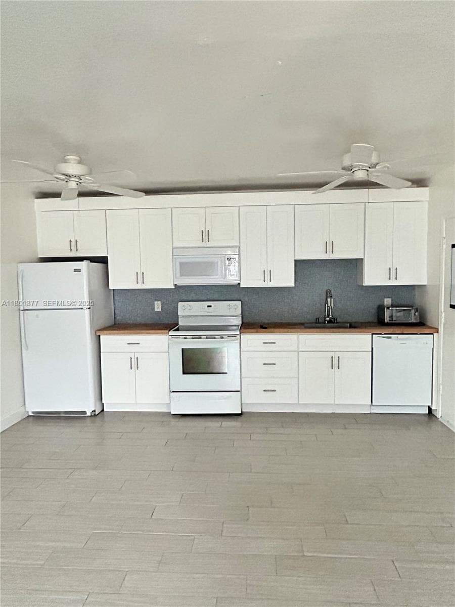 IMPERIAL POINT COLONNADES · #1301 in Fort Lauderdale - Photo 7
