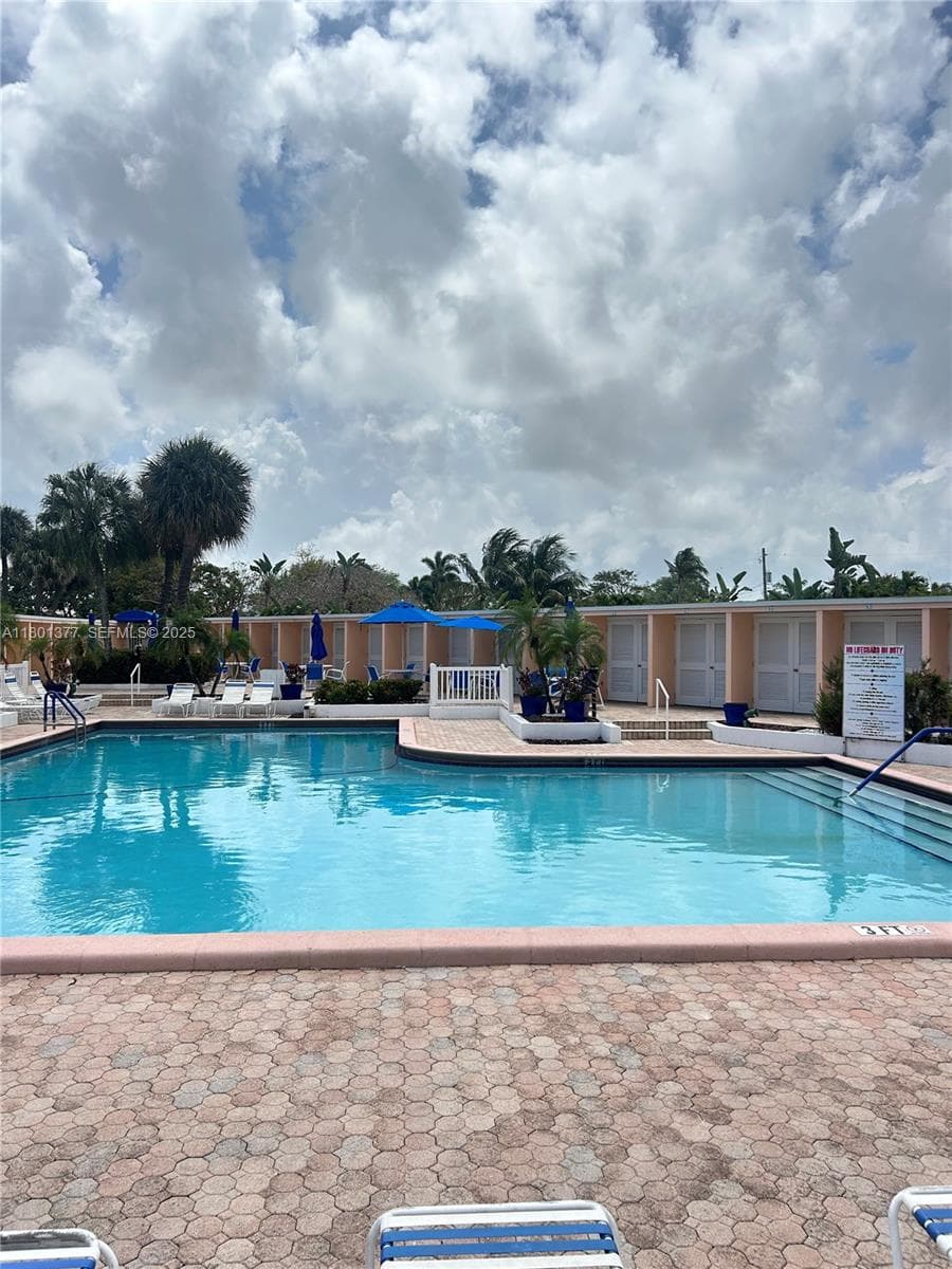 IMPERIAL POINT COLONNADES · #1301 in Fort Lauderdale - Photo 3