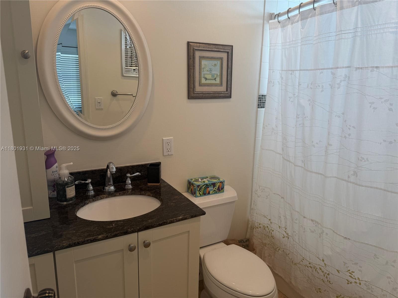 LEISURE TOWERS CONDO · #508 in Lauderdale By The Sea - Photo 7