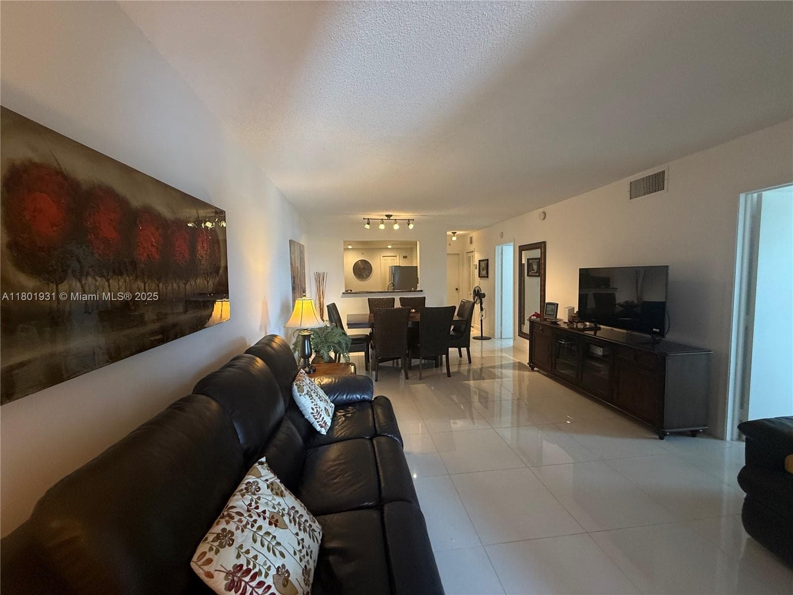 LEISURE TOWERS CONDO · #508 in Lauderdale By The Sea - Photo 9