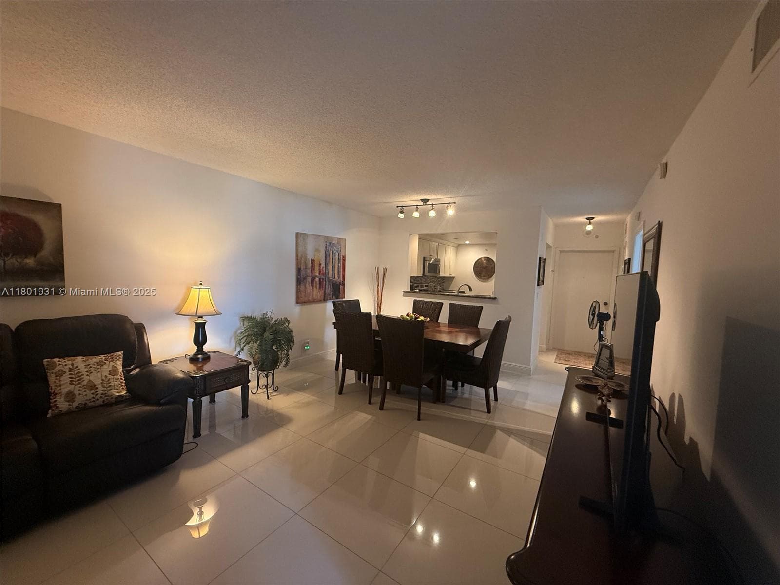 LEISURE TOWERS CONDO · #508 in Lauderdale By The Sea - Photo 8
