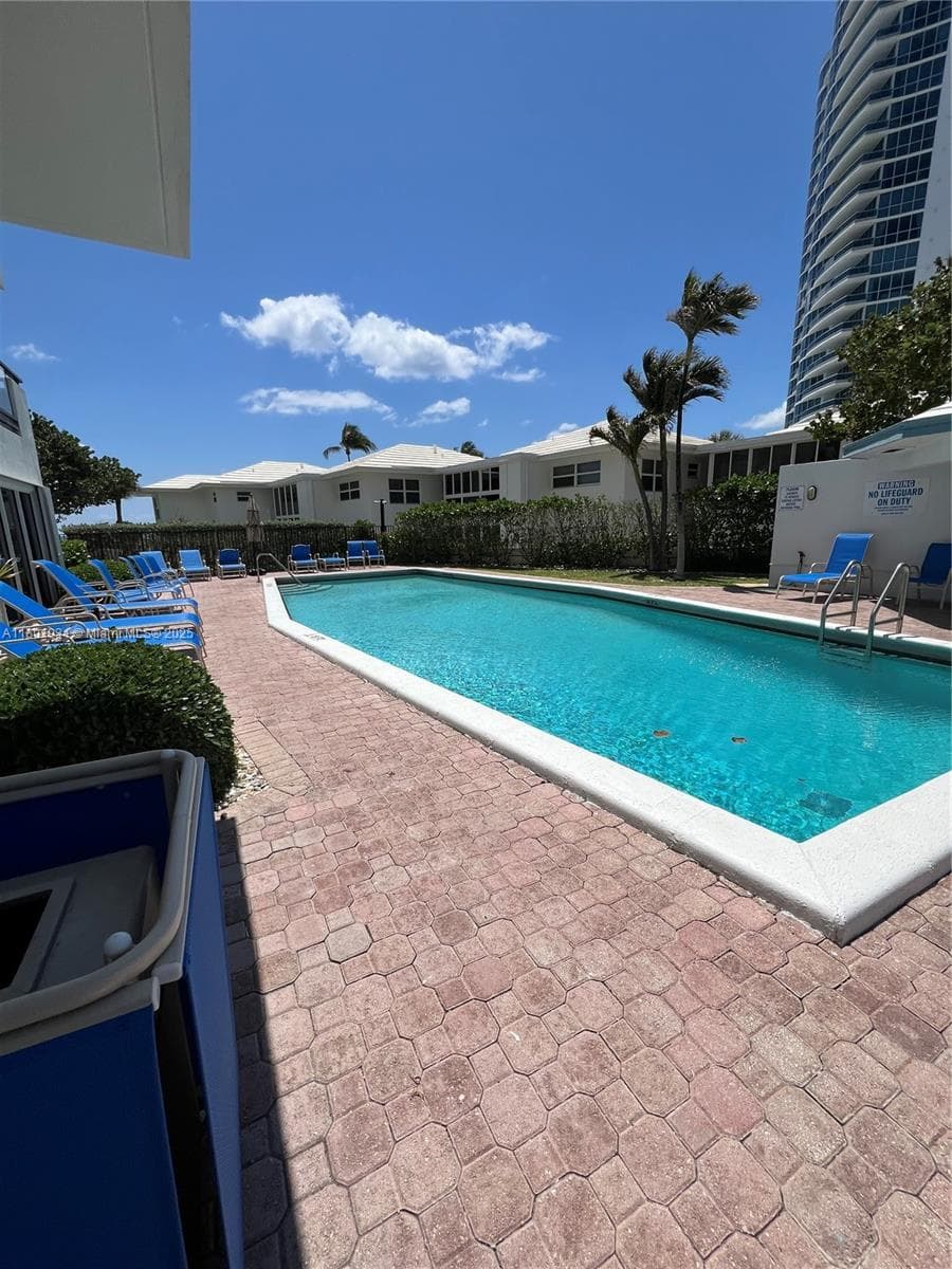 LEISURE TOWERS CONDO · #508 in Lauderdale By The Sea - Photo 21