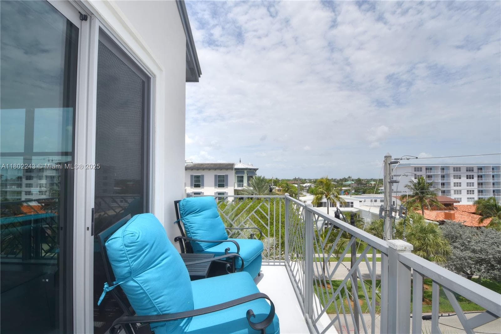 VILLAS BY THE SEA 4 · #405 in Lauderdale By The Sea - Photo 7