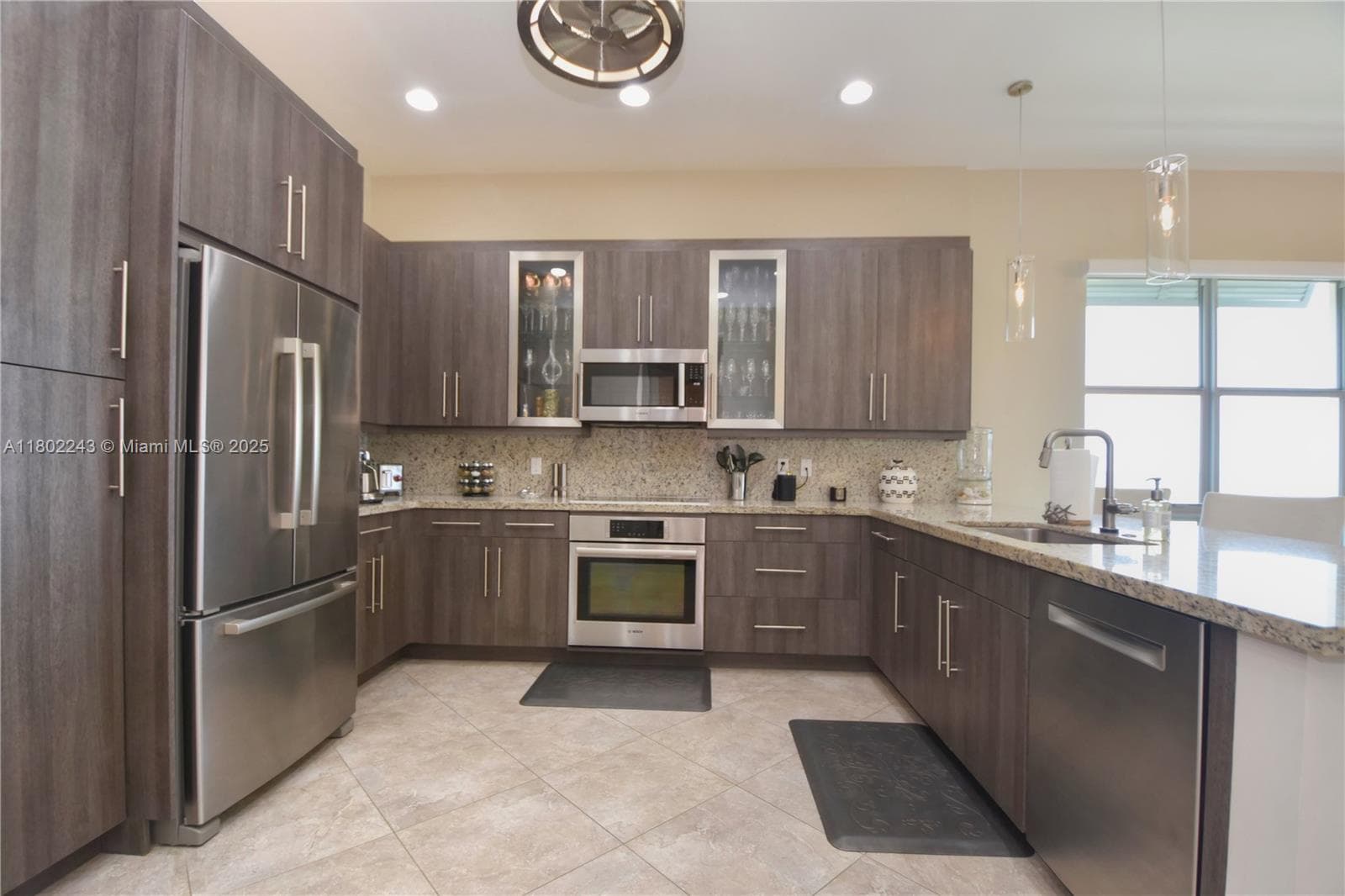 VILLAS BY THE SEA 4 · #405 in Lauderdale By The Sea - Photo 14