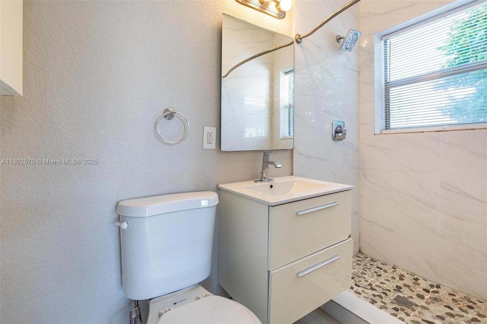 3271 Auburn Blvd photo 27