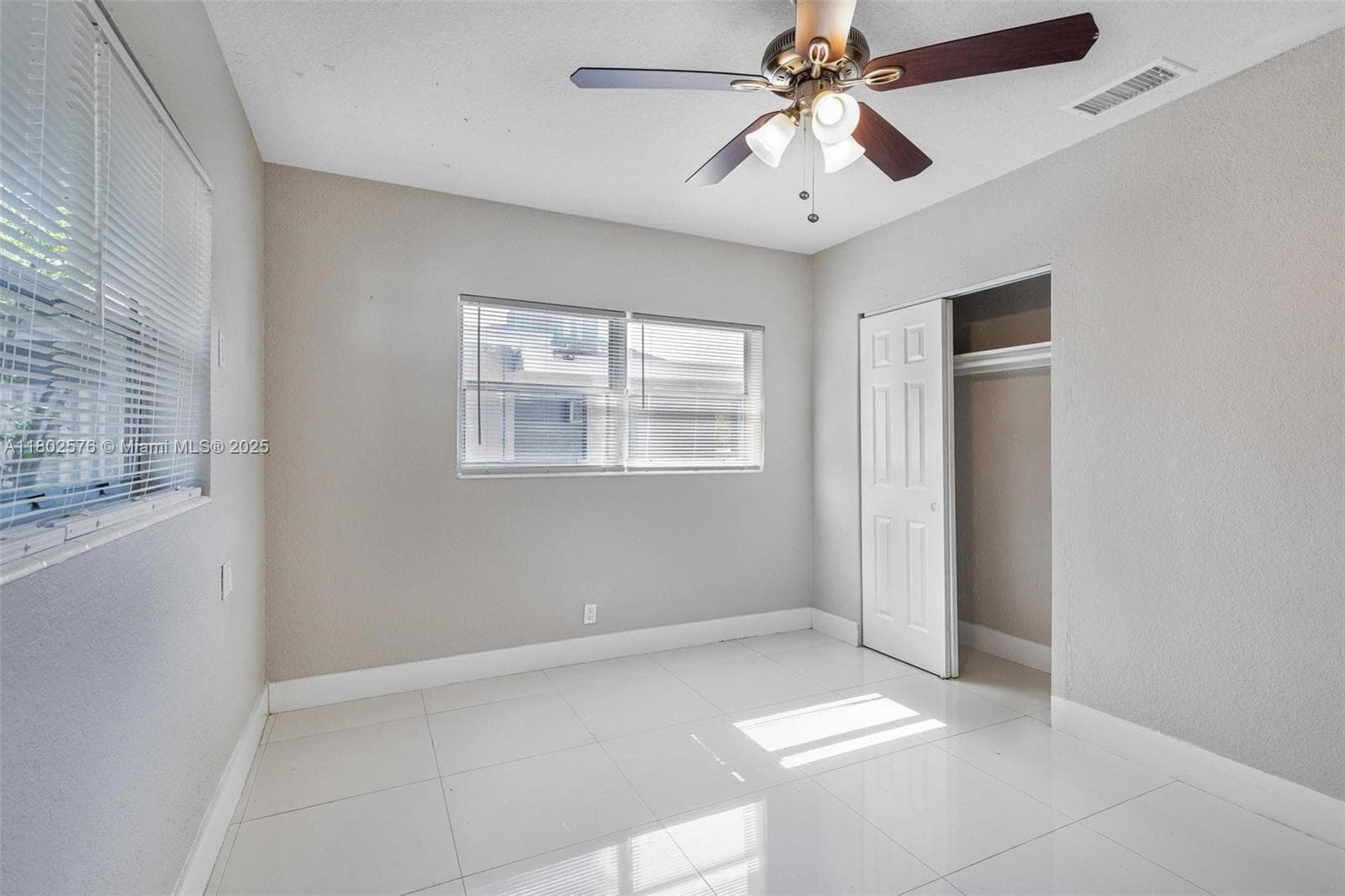 3271 Auburn Blvd photo 25