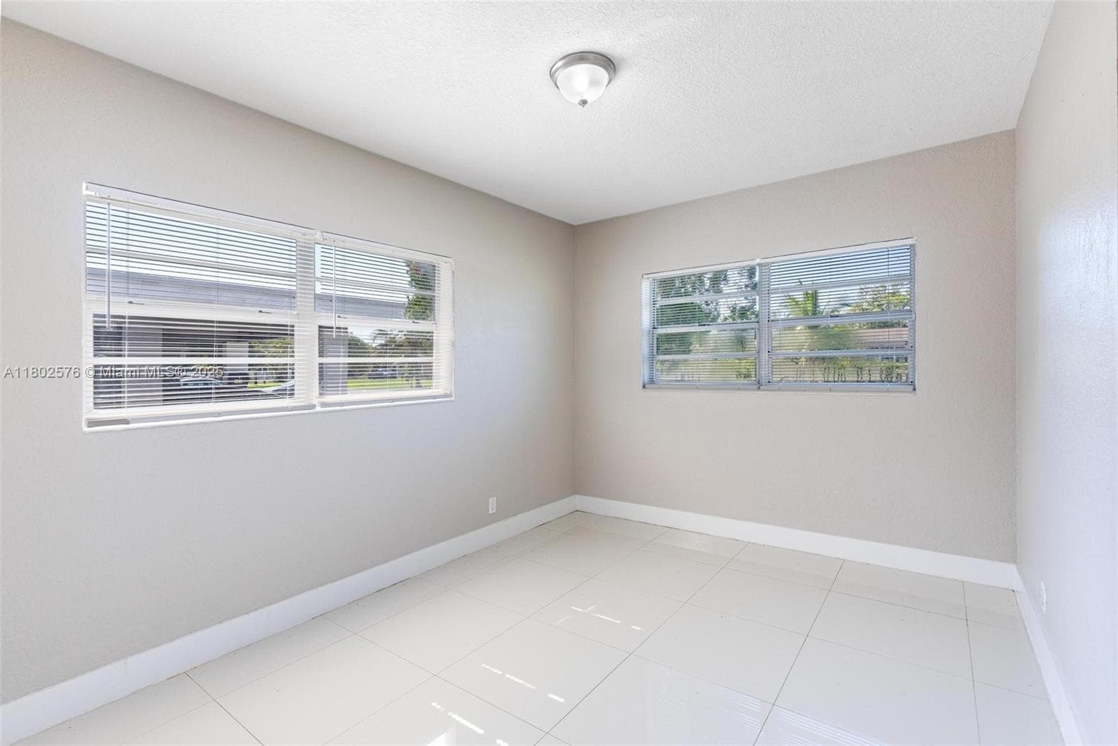 3271 Auburn Blvd photo 21