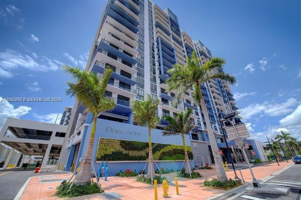 5350 PARK CONDO · #714 in Doral - Photo 12