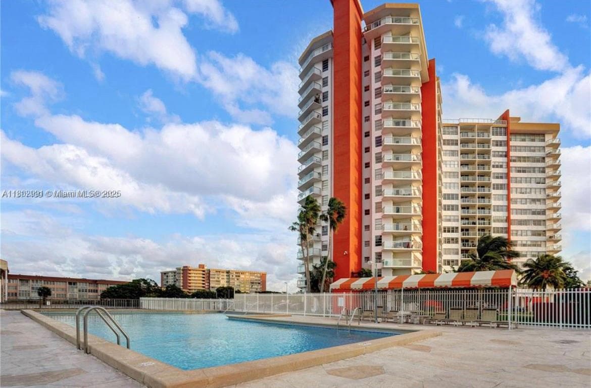 BUCKLEY TOWERS CONDO - EA · #202W in Miami - Photo 19