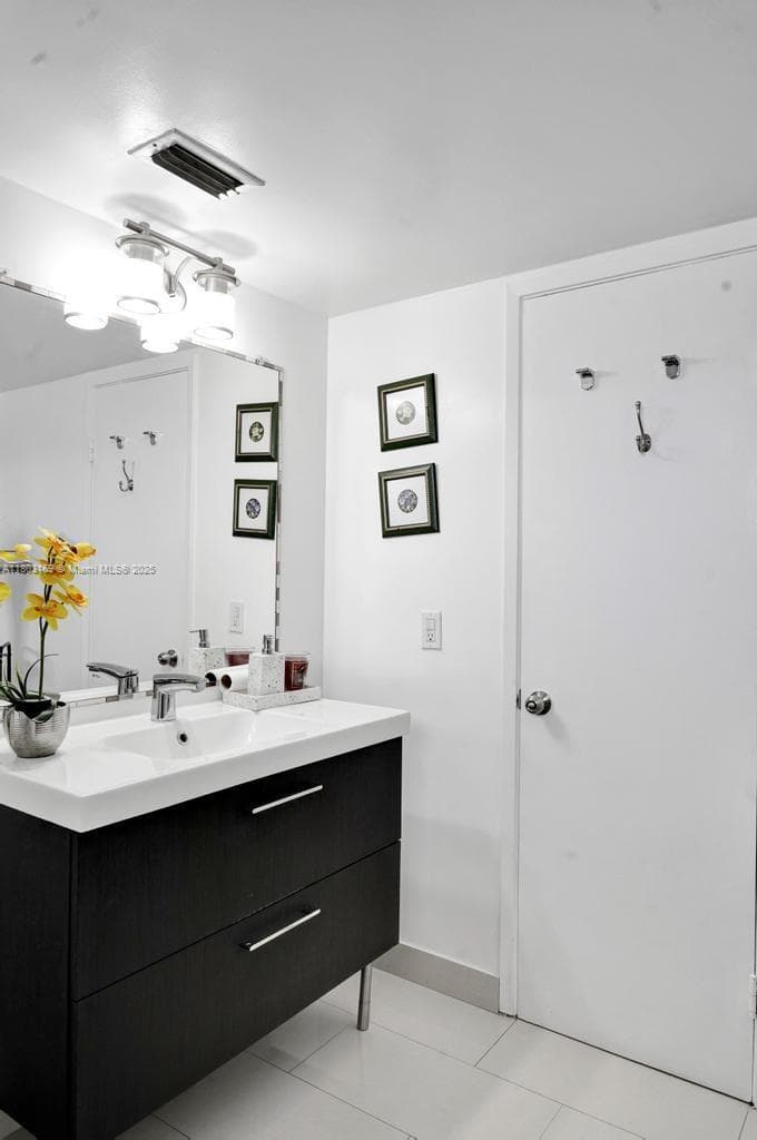JADE WINDS GROUP - · #409-2 in Miami - Photo 6