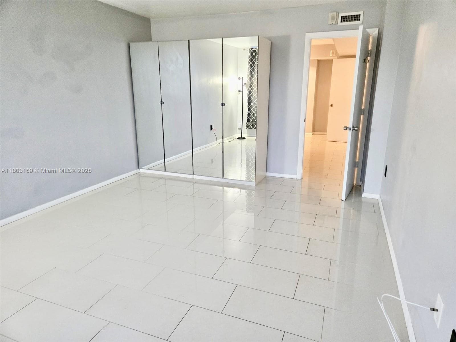 JADE WINDS GROUP - · #409-2 in Miami - Photo 11