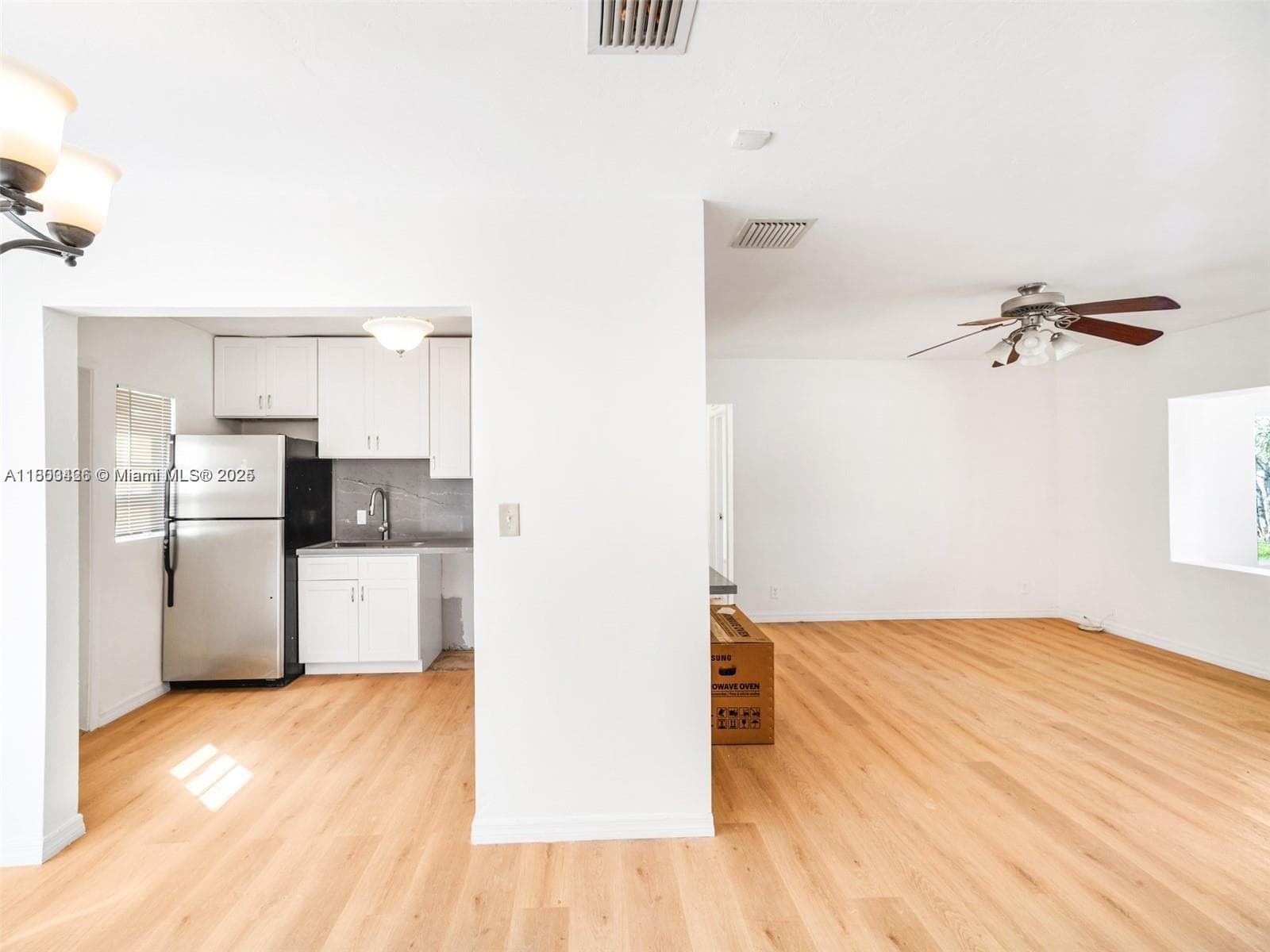 1240 NW 7th Ave #1 photo 6