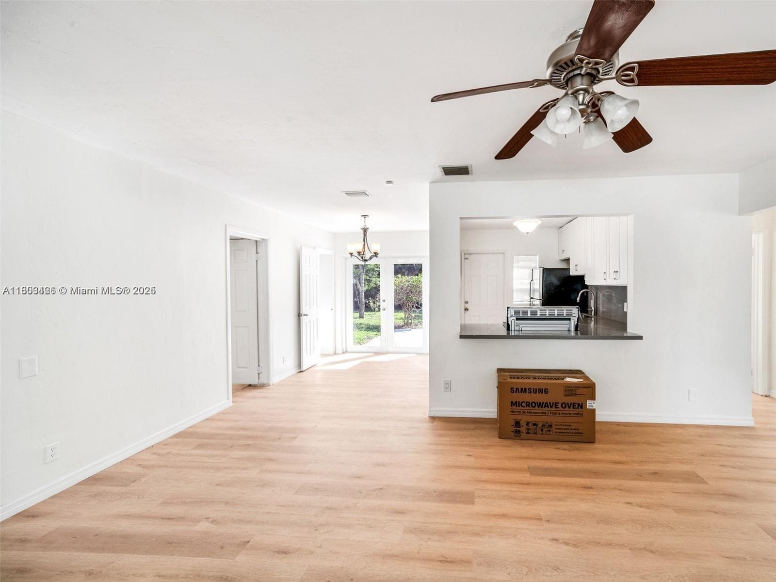 1240 NW 7th Ave #1 photo 4