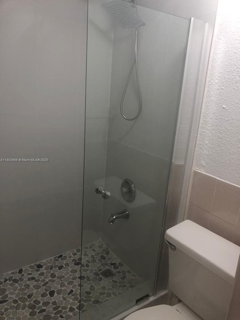 CARIBBEAN BREEZE CONDO · #108 in Sunny Isles Beach - Photo 10
