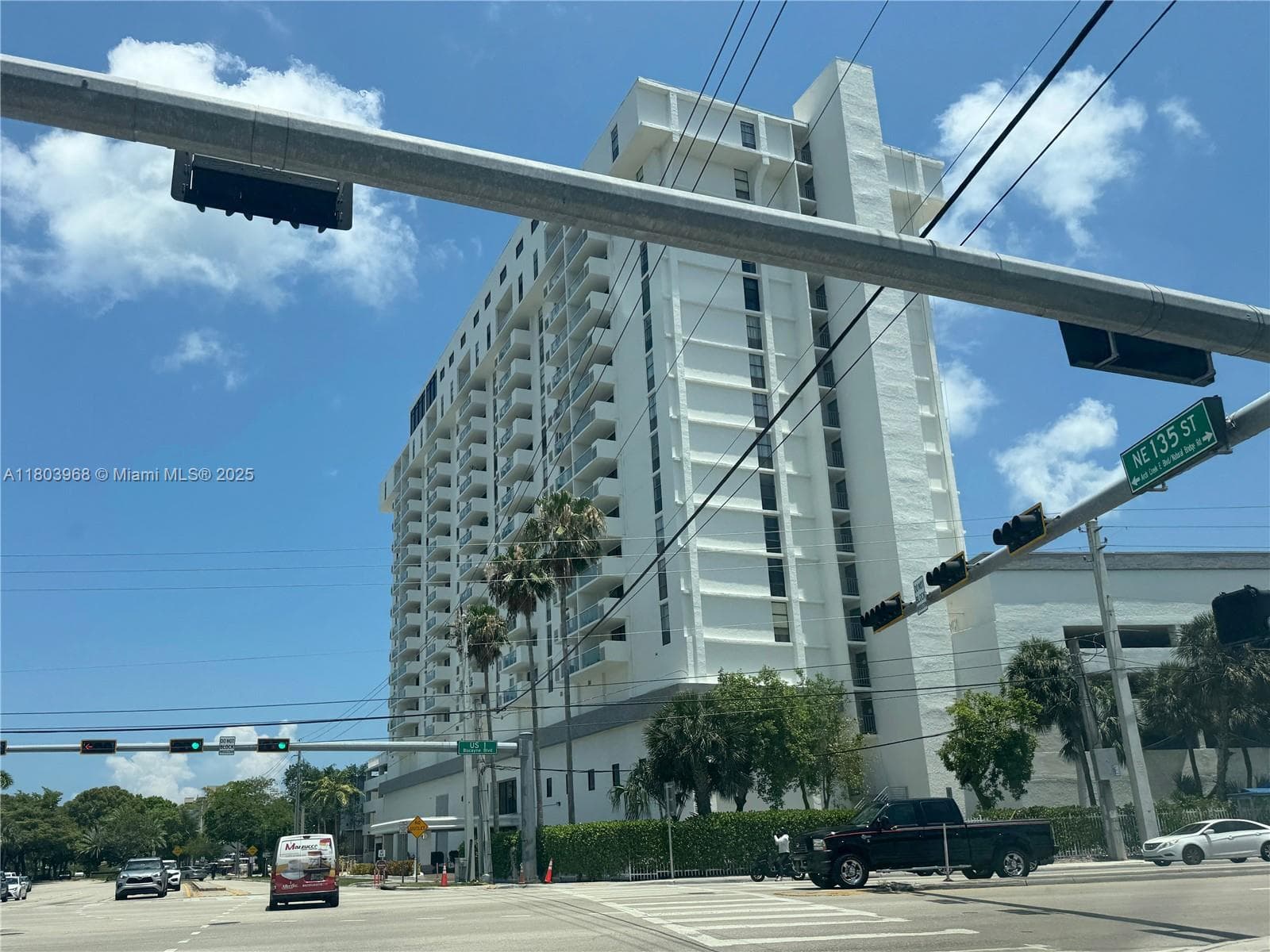 SAILBOAT CAY CONDO · #702 in North Miami - Photo 29
